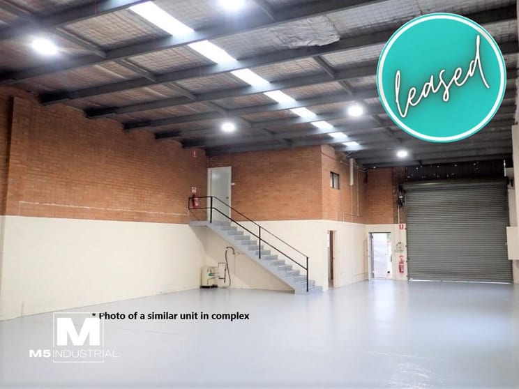 Click to view all images 8/1 Field Close Moorebank NSW 2170 - Image 3