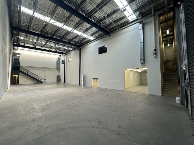 89 Cook Street Port Melbourne VIC 3207 - Image 2