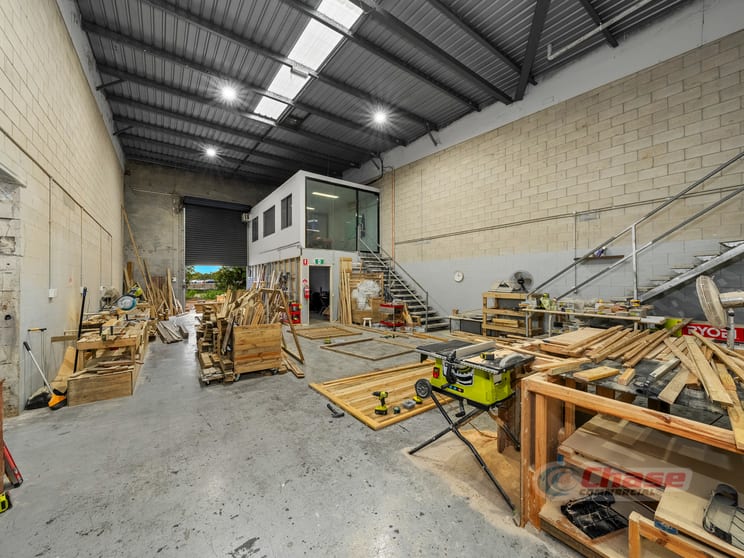 Click to view all images 2 & 3/3 Gosport Street Hemmant QLD 4174 - Image 2