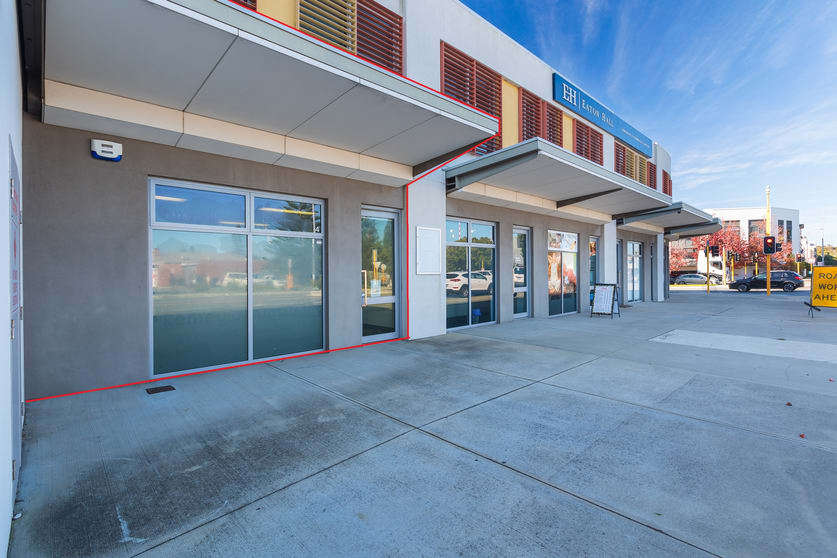Click to view all images 4/210 Queen Victoria Street North Fremantle WA 6159 - Image 1