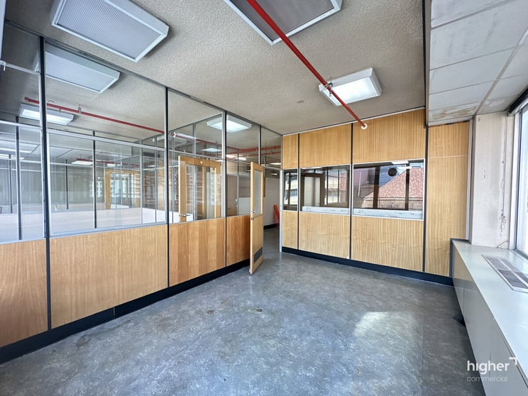 Click to view all images Suite 1, Level 5/38 Currie Street Adelaide SA 5000 - Image 1
