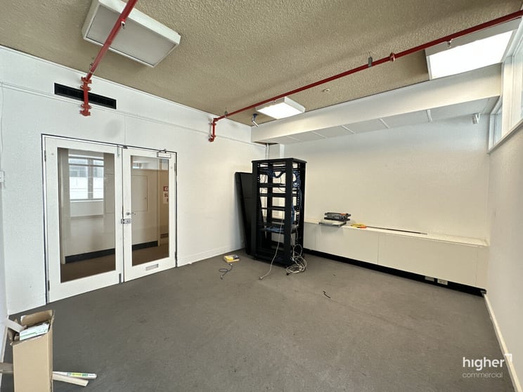 Click to view all images Suite 3, Level 7/38 Currie Street Adelaide SA 5000 - Image 1