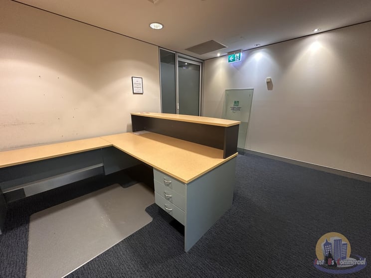 Upstairs/9 Barolin Street Bundaberg Central QLD 4670 - Image 3