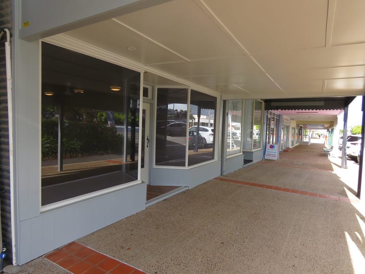 Click to view all images 32 Herbert Street Bowen QLD 4805 - Image 3