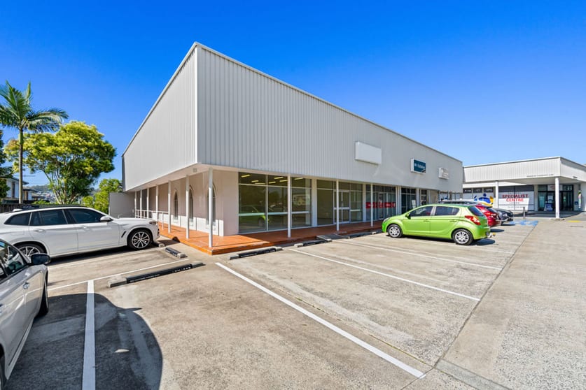 Click to view all images 805 Old Cleveland Road Carina QLD 4152 - Image 3