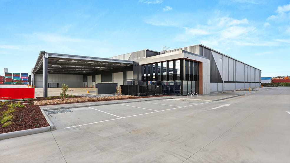Click to view all images 418 Somerville Road Tottenham VIC 3012 - Image 2