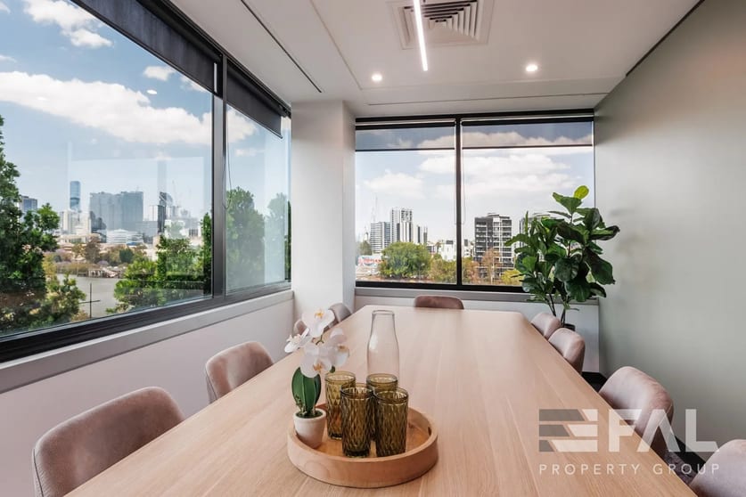 Click to view all images Suite 5.01/301 Coronation Drive Milton QLD 4064 - Image 3
