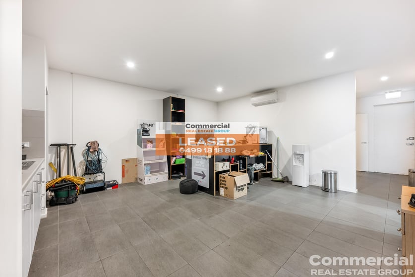 Click to view all images 9 Ranger Close Chirnside Park VIC 3116 - Image 2