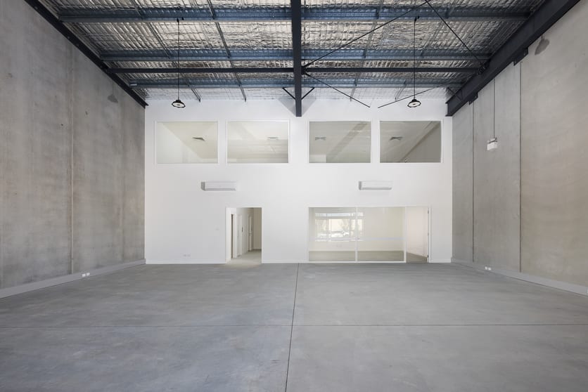 Click to view all images 2/8 Central Avenue Salamander Bay NSW 2317 - Image 1