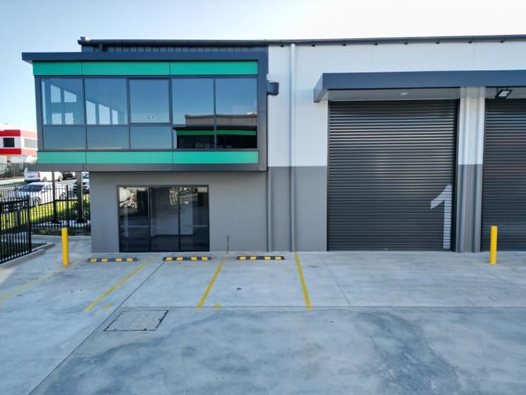 Click to view all images Unit 1/56 Central Hills Drive Gregory Hills NSW 2557 - Image 2