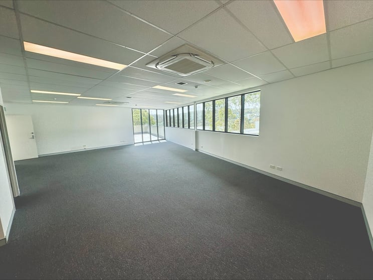 Click to view all images T20/25 Narabang Way Belrose NSW 2085 - Image 2