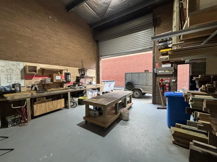 Click to view all images Unit 4/25 Chard Road Brookvale NSW 2100 - Image 2