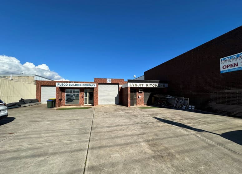 Click to view all images Unit 2, 210 Grange Road Flinders Park SA 5025 - Image 1