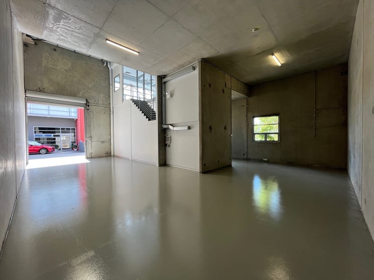 Click to view all images 10/79-85 Mars Road Lane Cove NSW 2066 - Image 3
