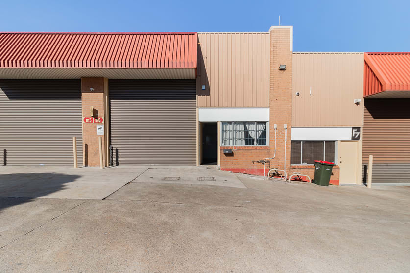 Click to view all images 6/64 Mandoon Road Girraween NSW 2145 - Image 1