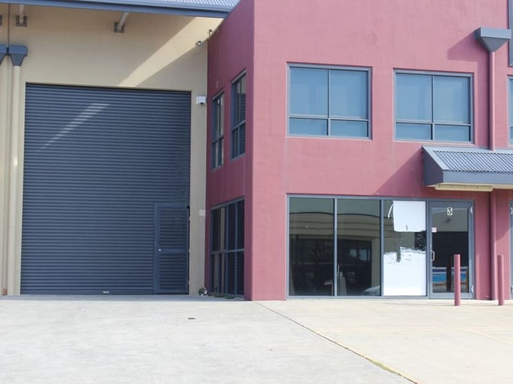 Click to view all images 3/23 Durgadin Drive Albion Park Rail NSW 2527 - Image 2