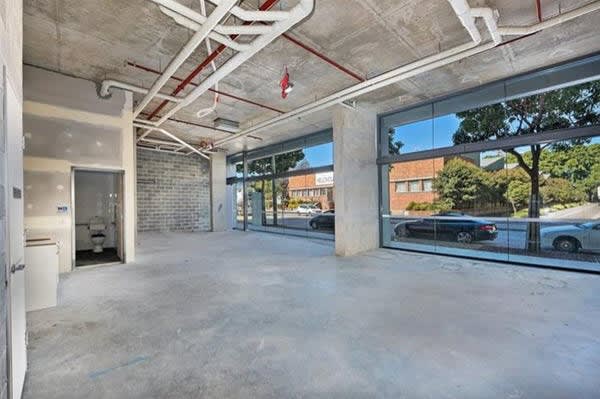 Click to view all images Ground/84 - 92 Epsom Road Zetland NSW 2017 - Image 2