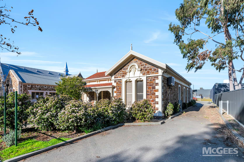 Click to view all images 42 Woodville Road Woodville South SA 5011 - Image 1