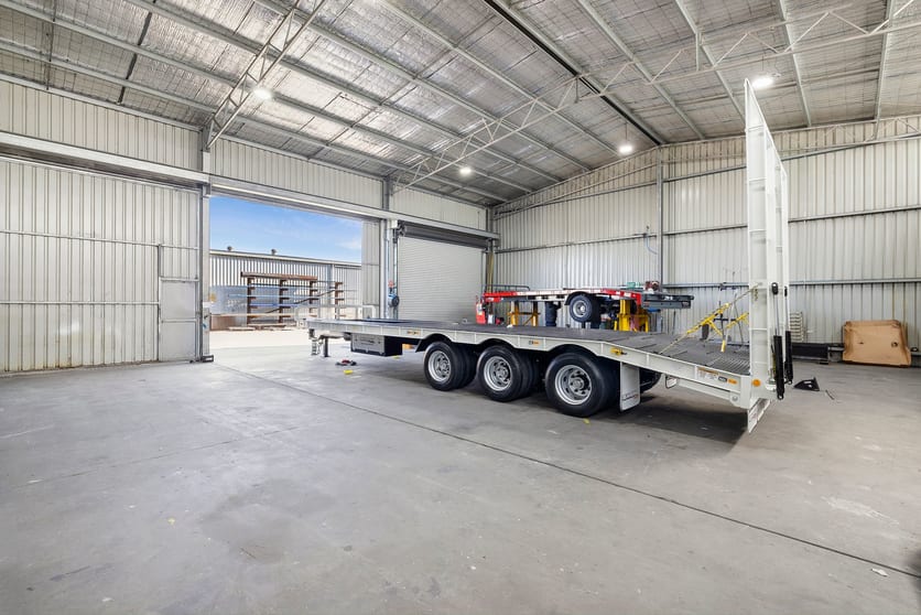 Click to view all images 6-8 Laidlaw Drive Delacombe VIC 3356 - Image 3