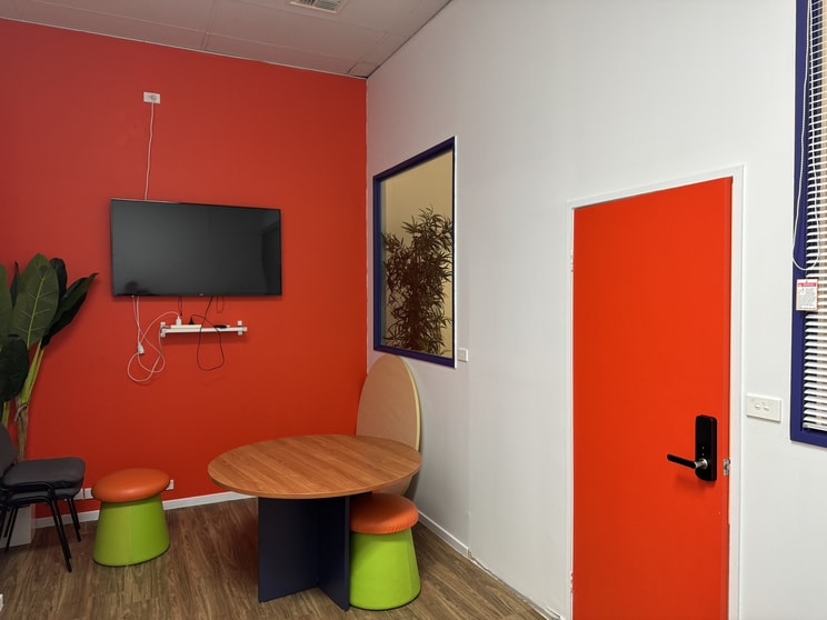 Click to view all images 4G & 5/126 Scarborough Street Southport QLD 4215 - Image 5