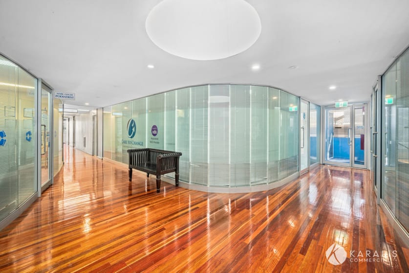 Suite 8/1407 Logan Road Mount Gravatt QLD 4122 - Image 2