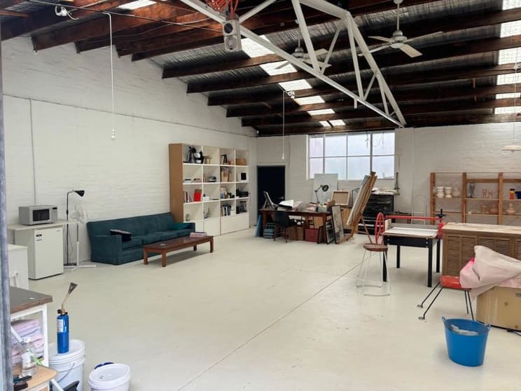 Unit/4/16 Charlton Avenue Cheltenham VIC 3192 - Image 1