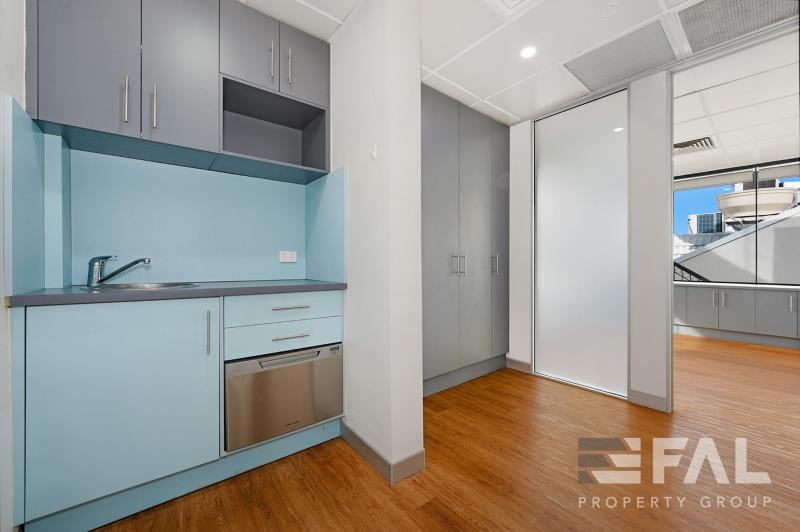 Click to view all images Level 1 Suite 27 & 28/20 Park Road Milton QLD 4064 - Image 3