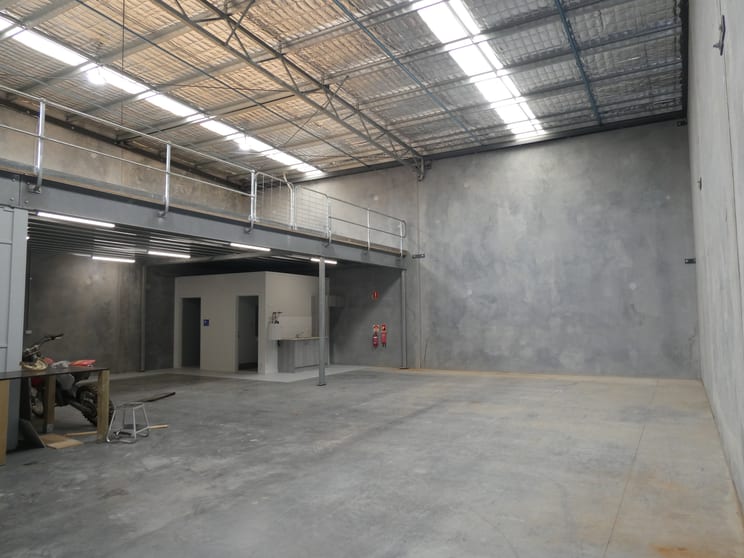Click to view all images Unit 5/9 Prosperity Close Morisset NSW 2264 - Image 3