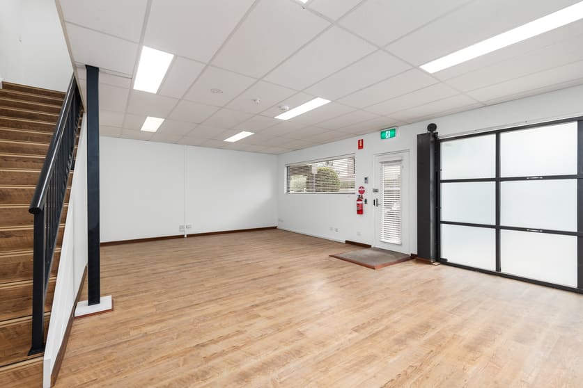 Click to view all images 12/36 O'Riordan Street Alexandria NSW 2015 - Image 2