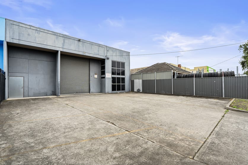 Click to view all images 13 Mercier Street Coburg North VIC 3058 - Image 3