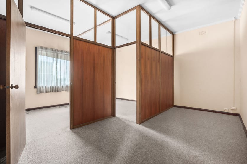 Click to view all images 2/442 Nepean Highway Chelsea VIC 3196 - Image 2
