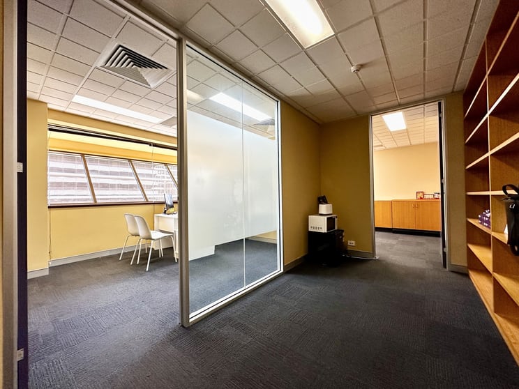 Click to view all images Suite 1A Level 4 17-21 University Avenue City ACT 2601 - Image 3