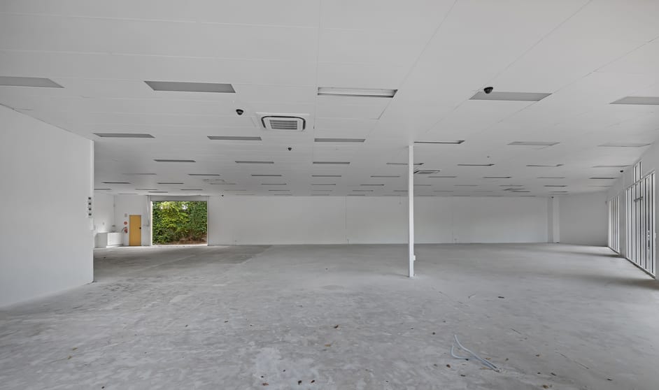 Click to view all images Shop 1/11 Gibson Road Noosaville QLD 4566 - Image 3