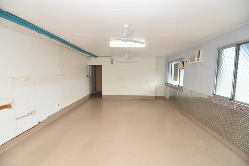 Click to view all images 4/31-33 Fleming Street Aitkenvale QLD 4814 - Image 3