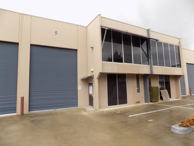 Click to view all images 5/314 Governor Road Braeside VIC 3195 - Image 2