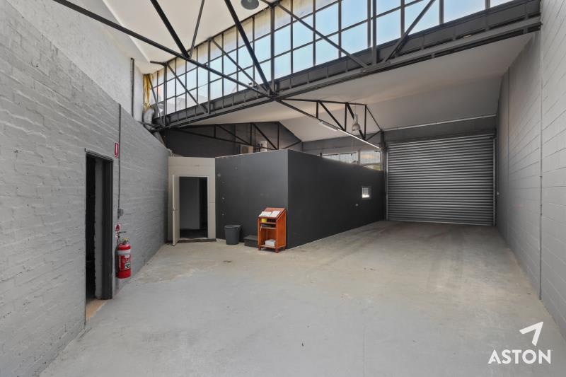 Click to view all images 1/1 Brisbane Street Eltham VIC 3095 - Image 3