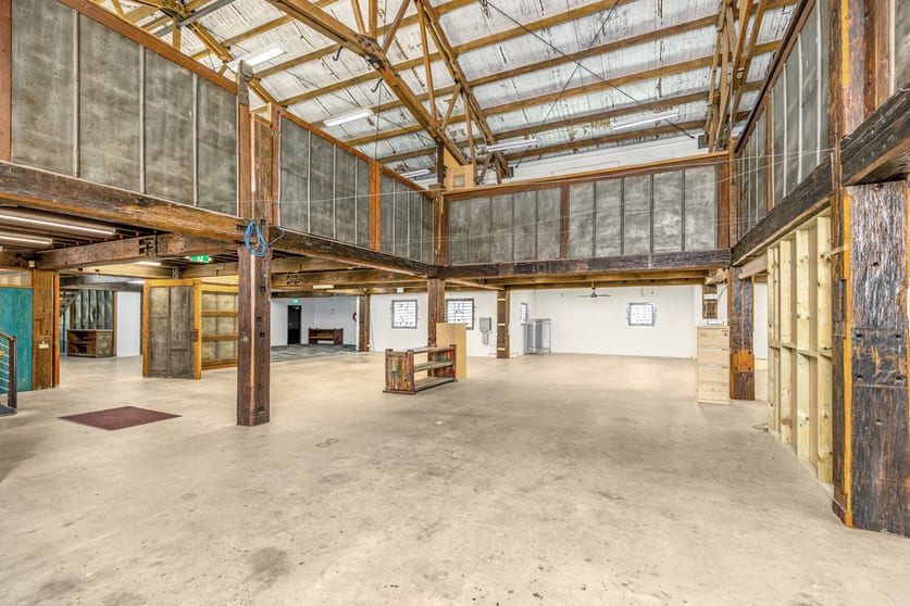Click to view all images 2 Seasands Drive Redhead NSW 2290 - Image 3
