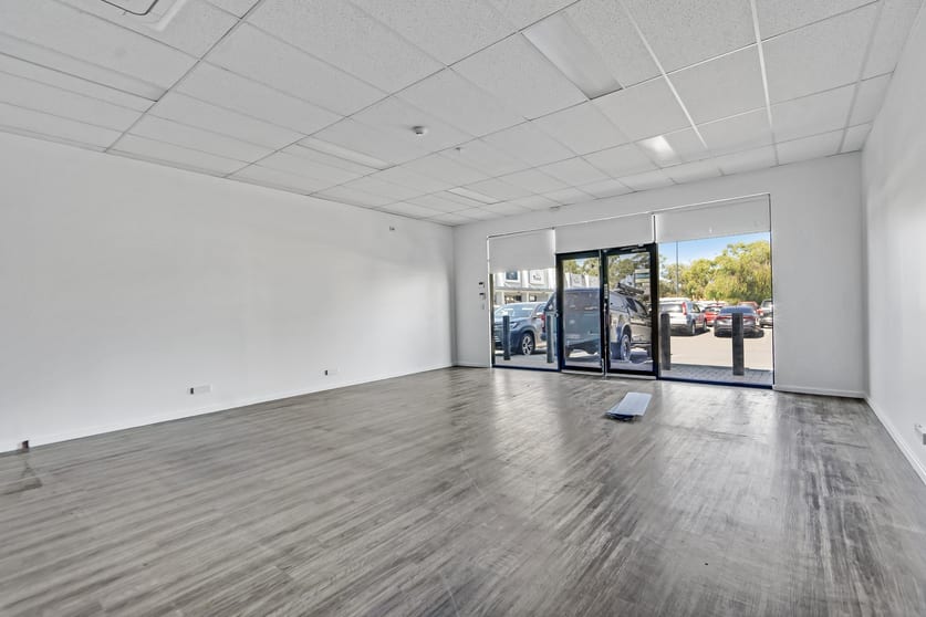 Click to view all images Shop 7/1 Henley Drive East Bunbury WA 6230 - Image 1