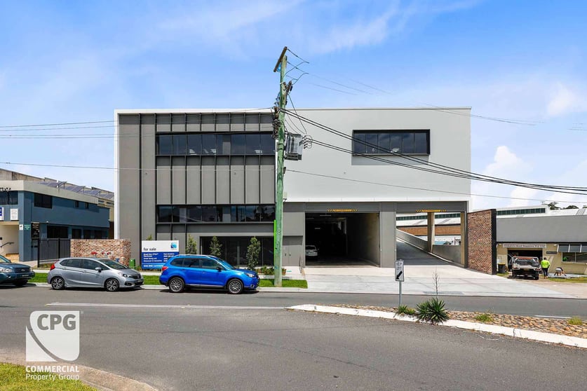 Click to view all images Unit 4/48-50 Waterview Street Carlton NSW 2218 - Image 1