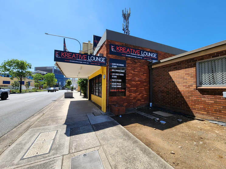 Click to view all images 66 Terminus Street Liverpool NSW 2170 - Image 2