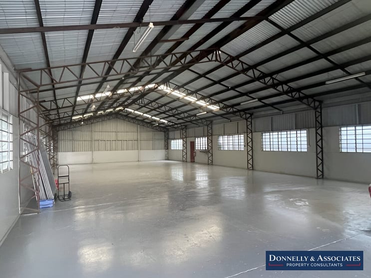 Click to view all images 12 Glenister Street Archerfield QLD 4108 - Image 2
