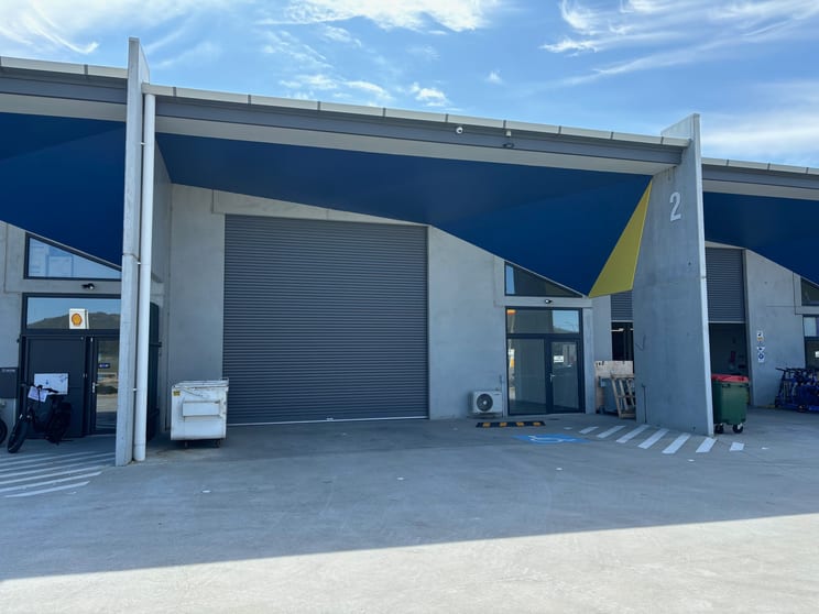 Click to view all images Unit 2/122 Cambridge Park Drive Cambridge TAS 7170 - Image 1