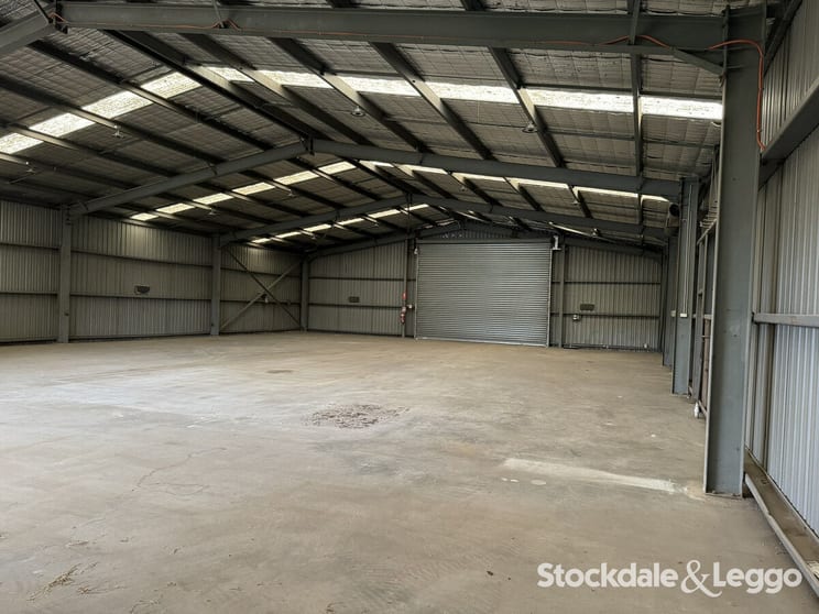 Click to view all images 15 Swan Road Morwell VIC 3840 - Image 2