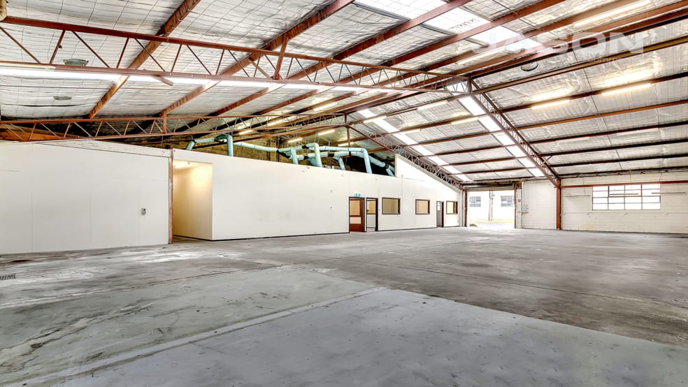 Click to view all images 55 King Street Airport West VIC 3042 - Image 1