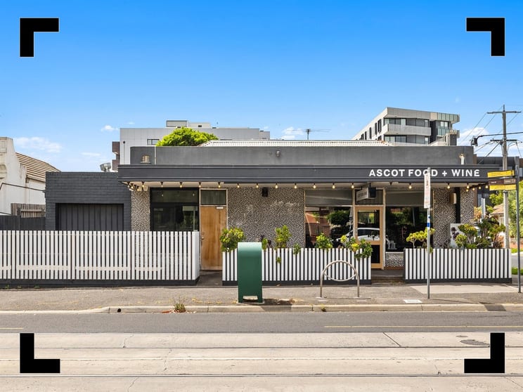 Click to view all images 320 Ascot Vale Road Moonee Ponds VIC 3039 - Image 1