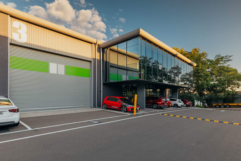 Click to view all images 2-12 Beauchamp Road Botany NSW 2019 - Image 2