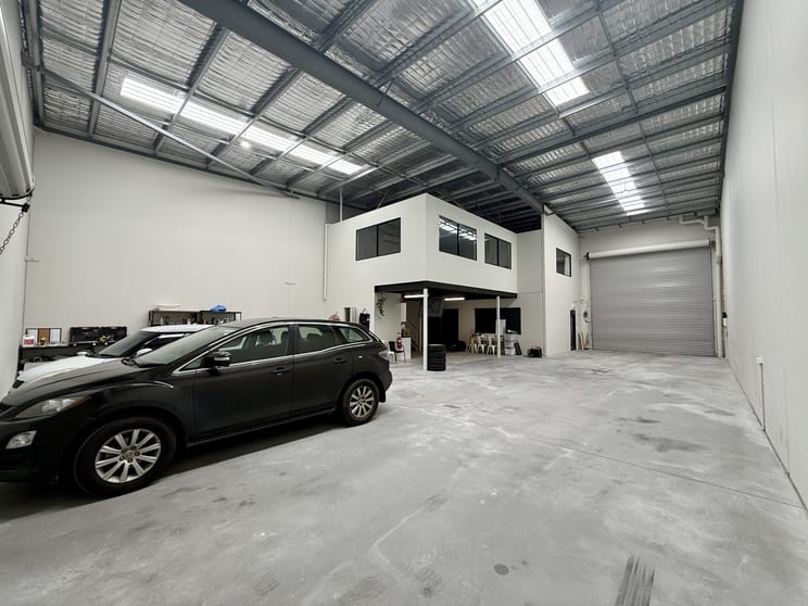 Click to view all images 6/9 Allgas Street Slacks Creek QLD 4127 - Image 2