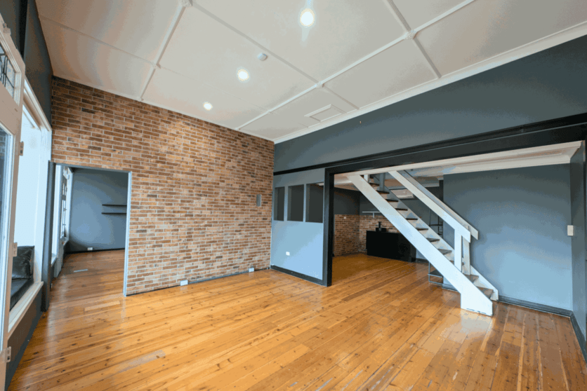 Click to view all images 125-125a Military Road Semaphore SA 5019 - Image 3