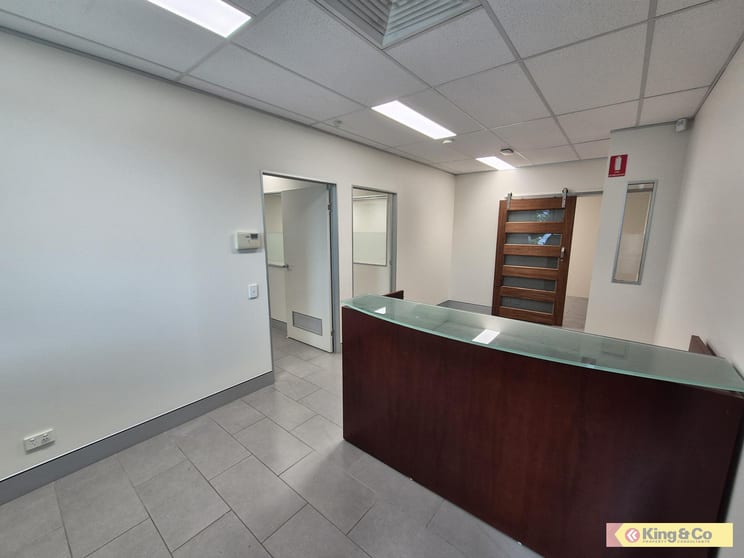 Click to view all images 10 Moore Street Acacia Ridge QLD 4110 - Image 3