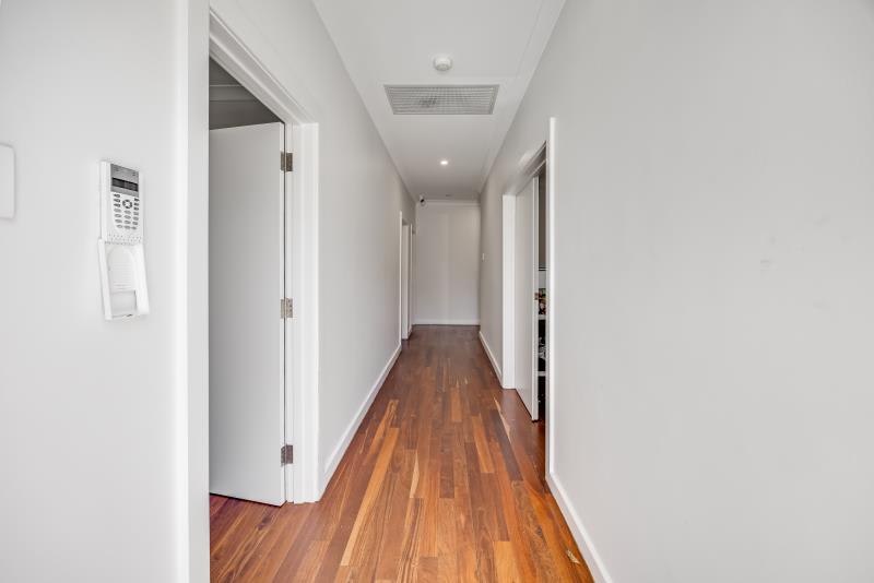 Click to view all images 51 George Street Thebarton SA 5031 - Image 2